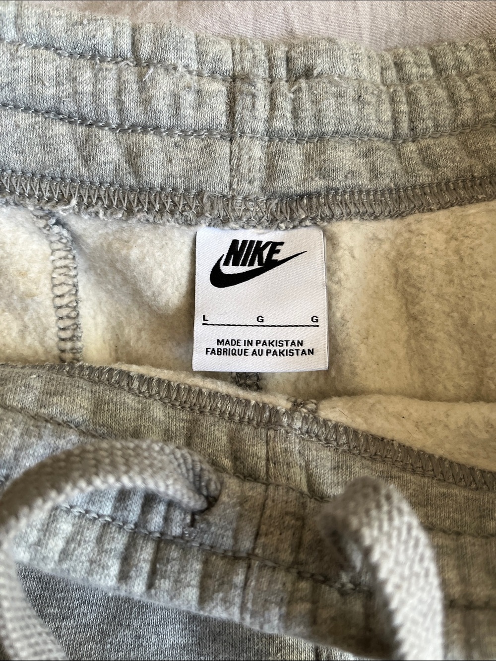 Nike Men's Heather Gray Fleece Joggers